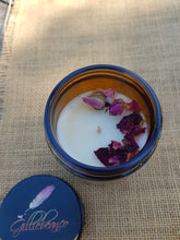 Load image into Gallery viewer, Edible dried pink baby rose buds